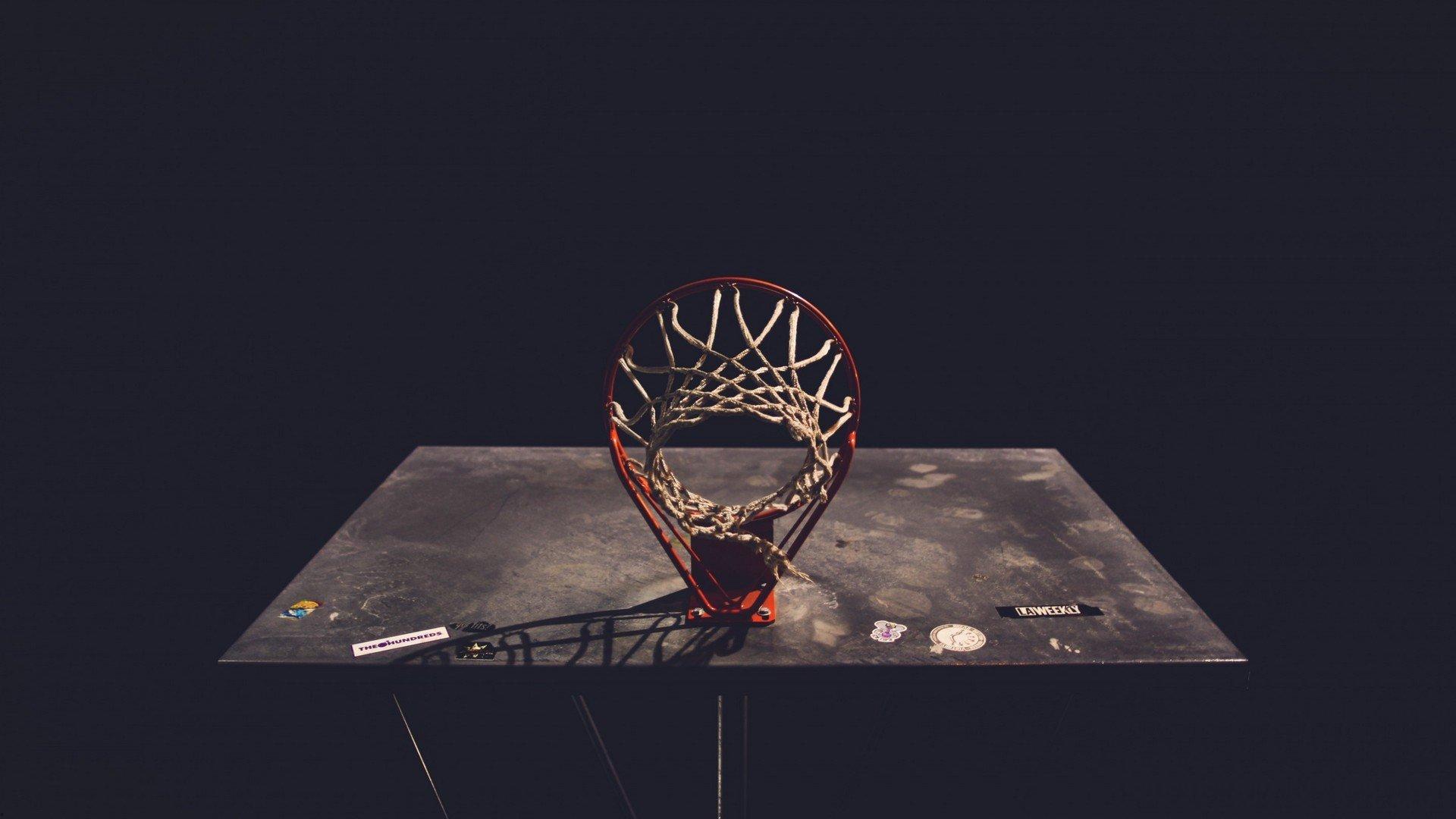 诺丁汉森林瞄准维罗纳后卫查丘瓦，转会谈判悄然启动