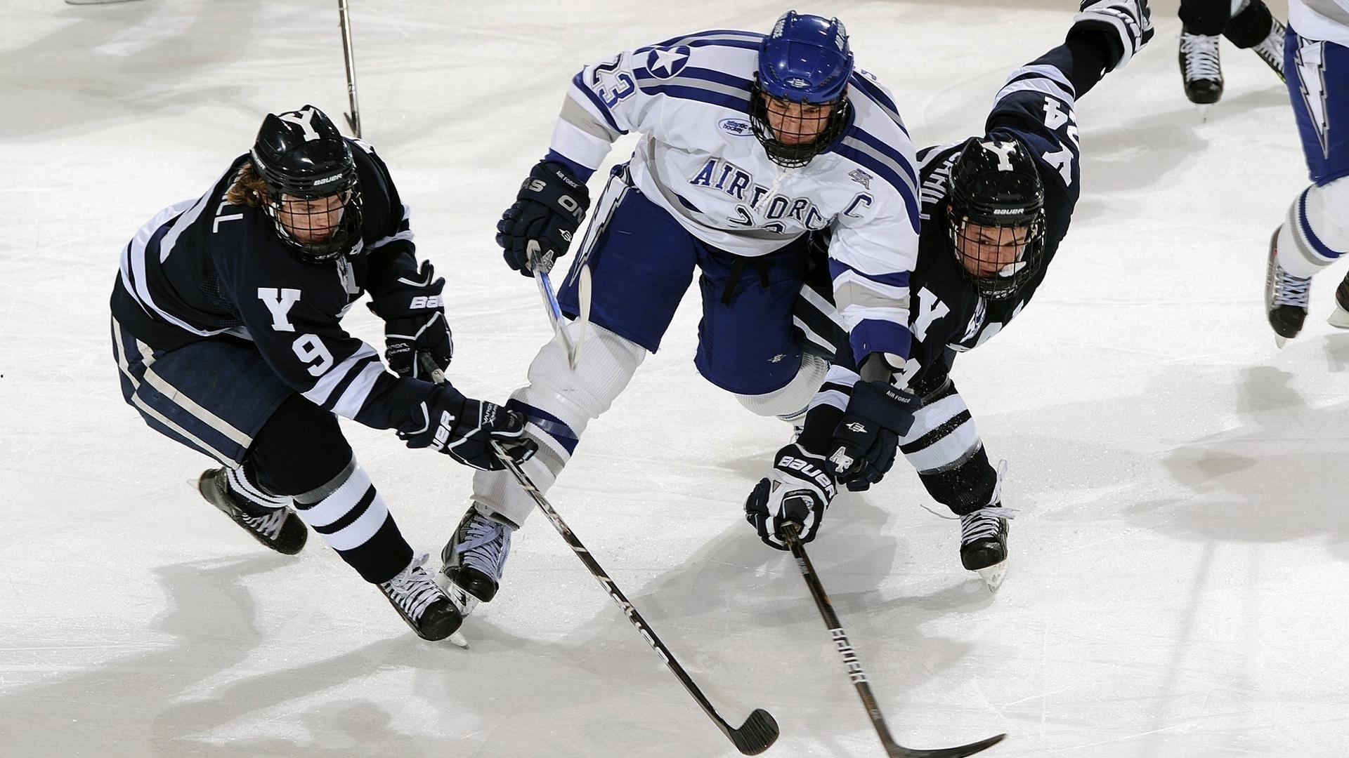 赛场迁移与赛程调整，赛事运营方详解区域赛首阶段变革