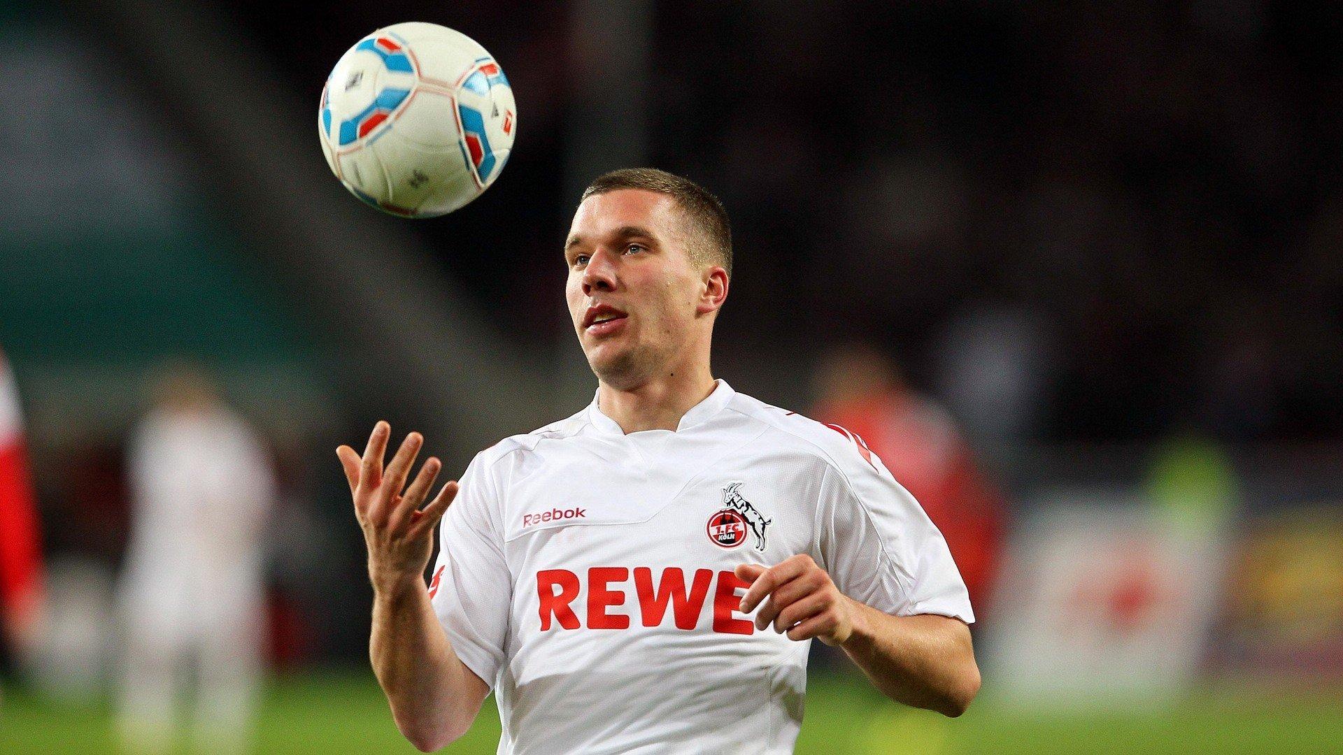 林良锋，斯特林是高产射手，切尔西要他不要C罗有理