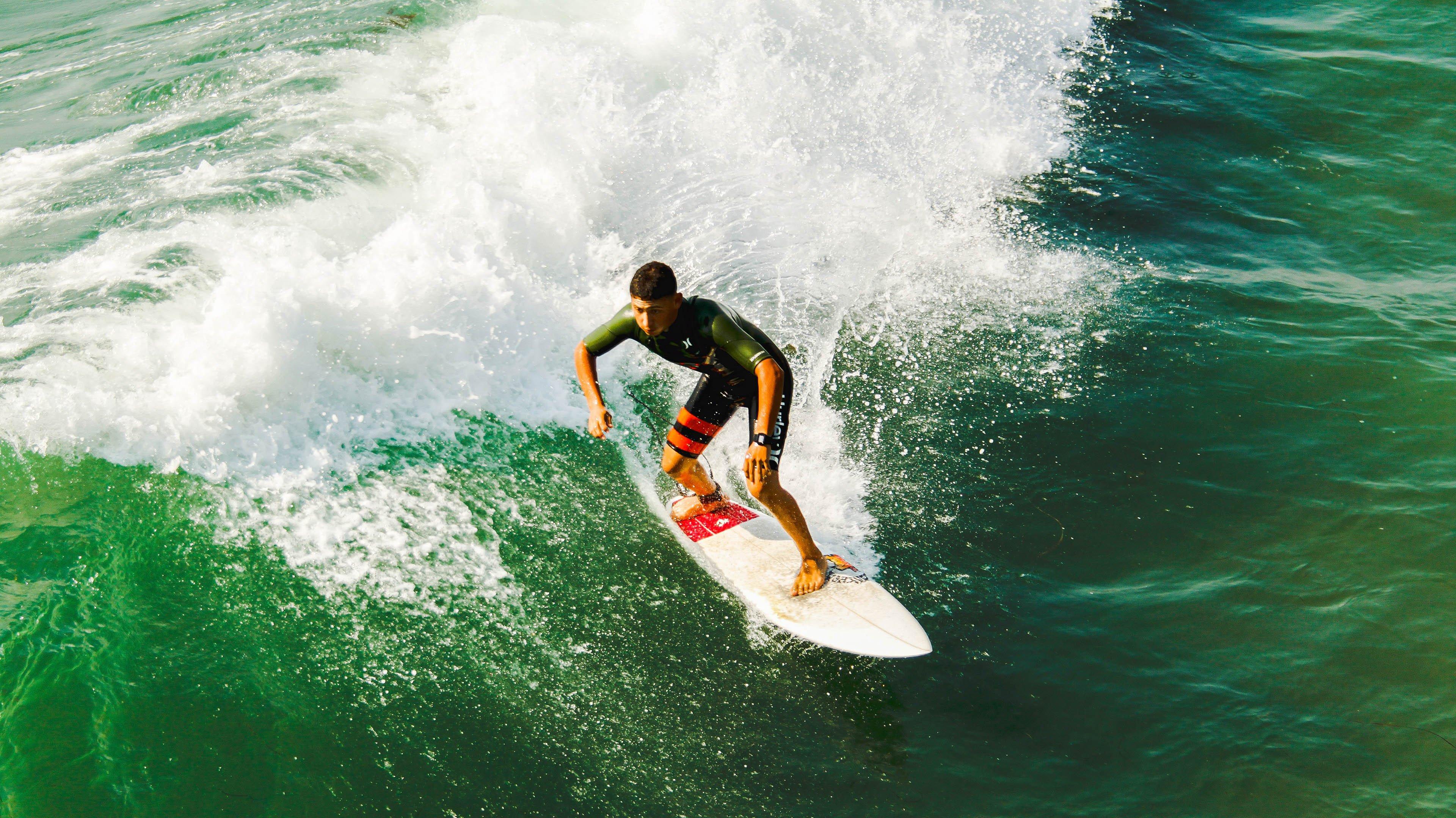 阿兰深情以母语致谢，为国足世界杯征程倾尽所有