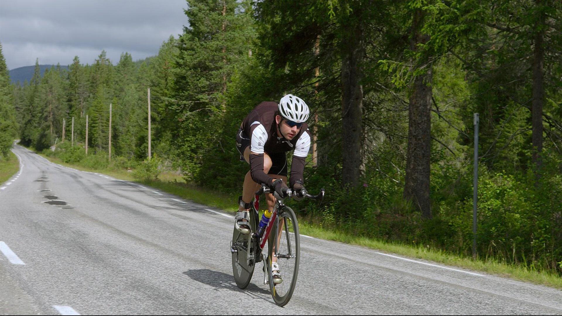 谢峰详解三后卫战术，输球是成长的一部分，心态调整至关重要